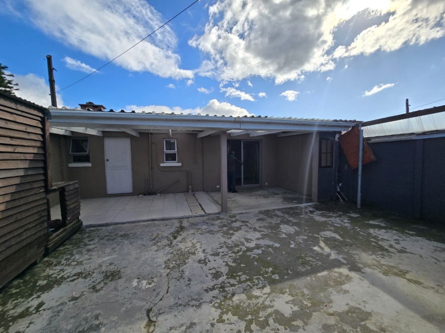3 Bedroom Property for Sale in Steenberg Western Cape
